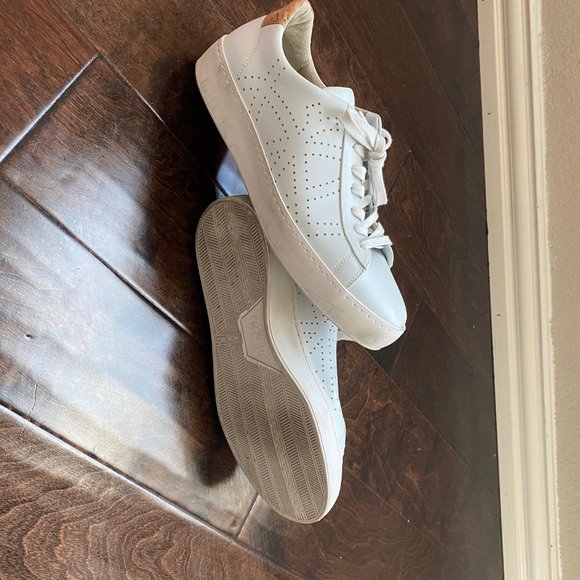 Pozu Vegan Leather Sneakers - Picture 4 of 5